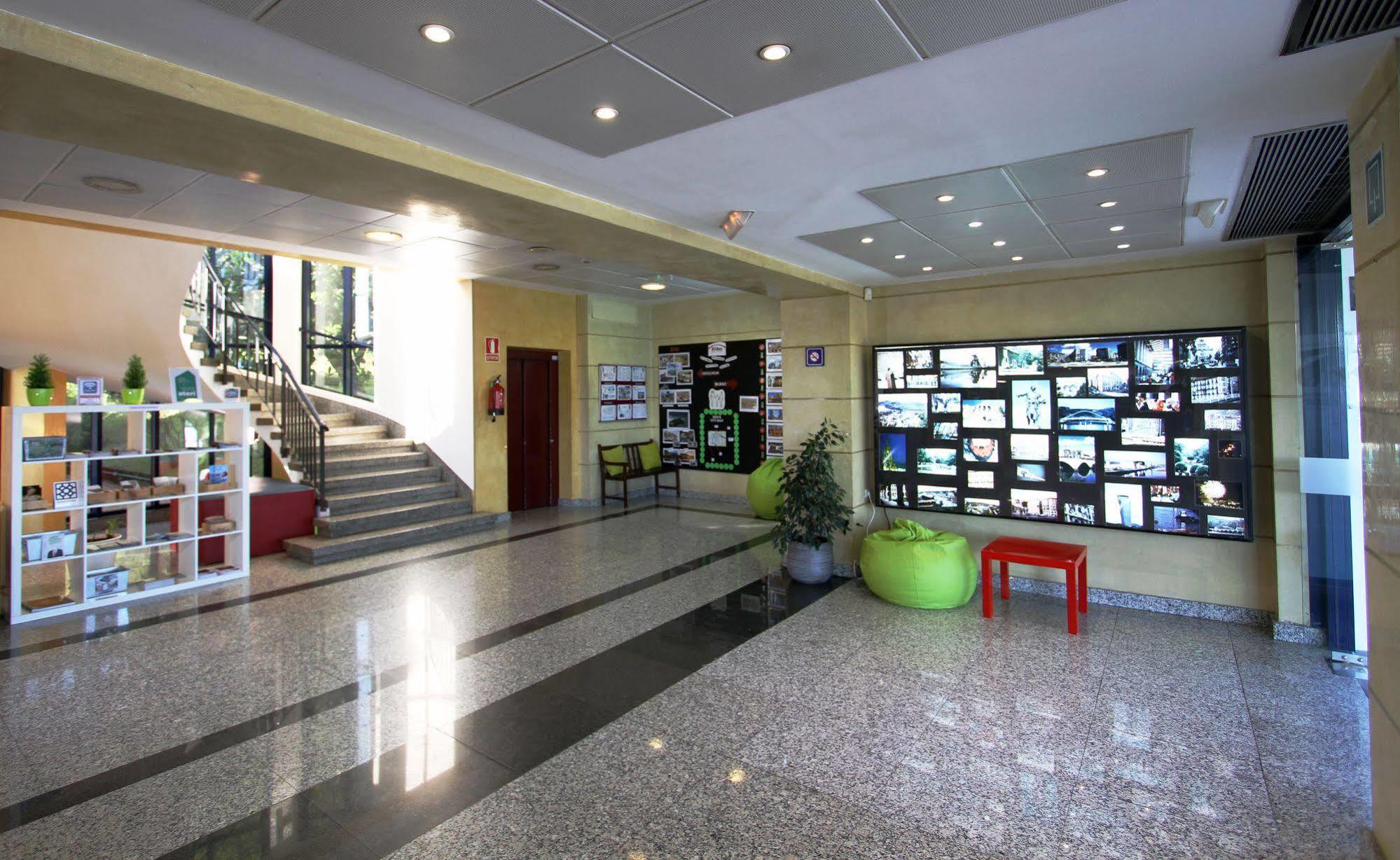 Bilbao Hostel Eksteriør billede